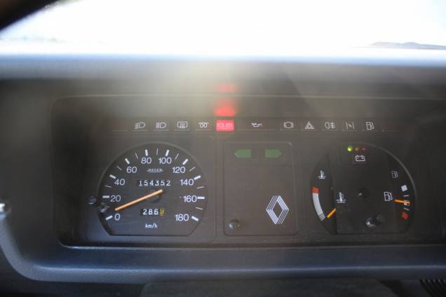 RENAULT 18 GTL BERLINE 1.6i 80 CV BVM5 / MOTEUR A CHAINE / ORIGINE FRANCE 5