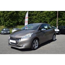 PEUGEOT 208 ALLURE 1.4 95 CV / 32900KMS