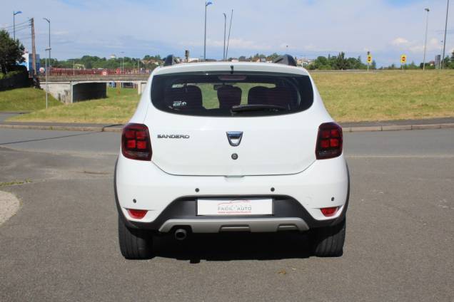 DACIA SANDERO STEPWAY TCE 90 CV BVM5 / 1ER MAIN / ORIGINE FRANCE 8