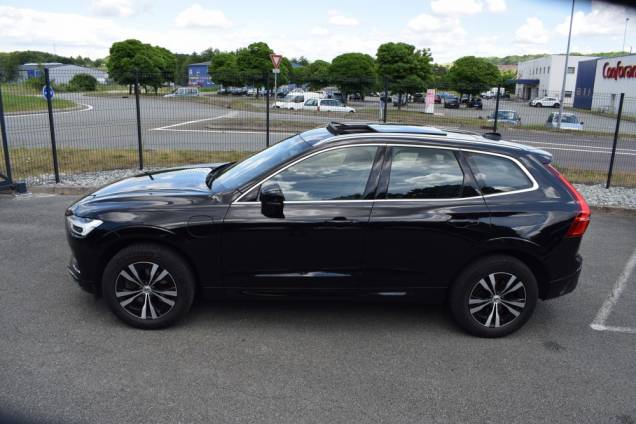 VOLVO XC 60 T8 BUSINESS EXECUTIVE 4X4 TWIN ENGINE HYBRID 2.0  390 CV / GEARTRONIC 8 / 1ere MAIN / ATTELAGE 9