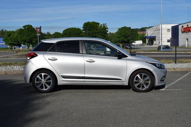 HYUNDAI I 20 EDITION MONDIAL 1.2 84 CV / 5 PORTES / 61000 KMS / ORIGINE FRANCE 7