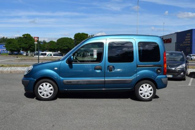 RENAULT KANGOO 1.2 I 75 CV  7
