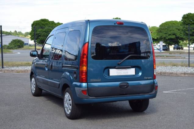RENAULT KANGOO 1.2 I 75 CV  4