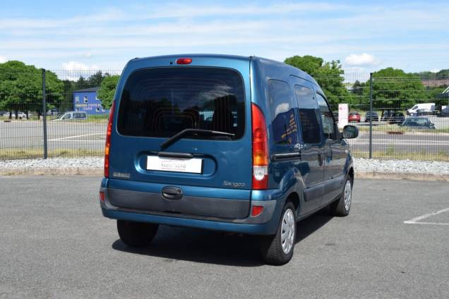 RENAULT KANGOO 1.2 I 75 CV  3