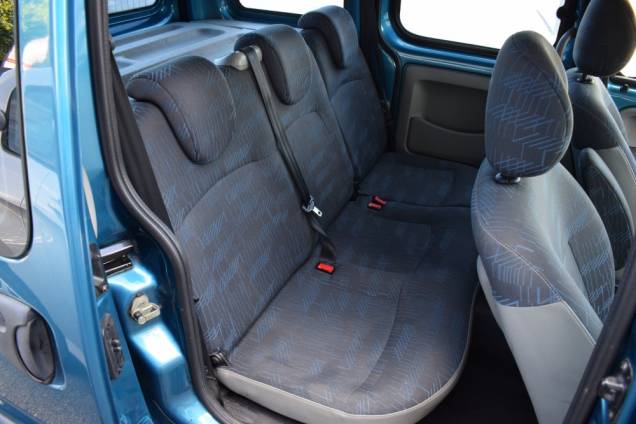 RENAULT KANGOO 1.2 I 75 CV  20