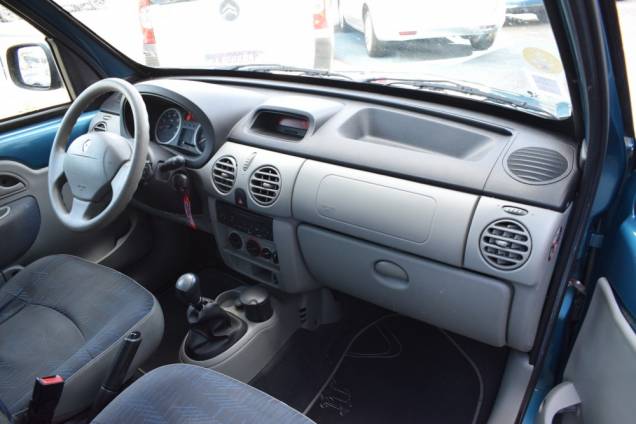 RENAULT KANGOO 1.2 I 75 CV  21