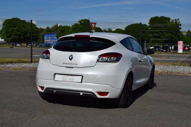 RENAULT MEGANE 3 COUPE EDITION ULTIMATE 1.6 DCI 130 CV / 1ere MAIN / SUIVI COMPLET 3