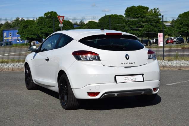 RENAULT MEGANE 3 COUPE EDITION ULTIMATE 1.6 DCI 130 CV / 1ere MAIN / SUIVI COMPLET 4