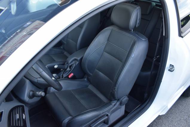 RENAULT MEGANE 3 COUPE EDITION ULTIMATE 1.6 DCI 130 CV / 1ere MAIN / SUIVI COMPLET 18