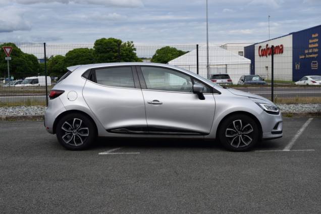 RENAULT CLIO IV INTENS 120 CV BOITE AUTOMATIQUE EDC6 / 16950 KMS / ATTELAGE 7
