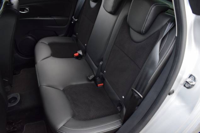 RENAULT CLIO IV INTENS 120 CV BOITE AUTOMATIQUE EDC6 / 16950 KMS / ATTELAGE 13
