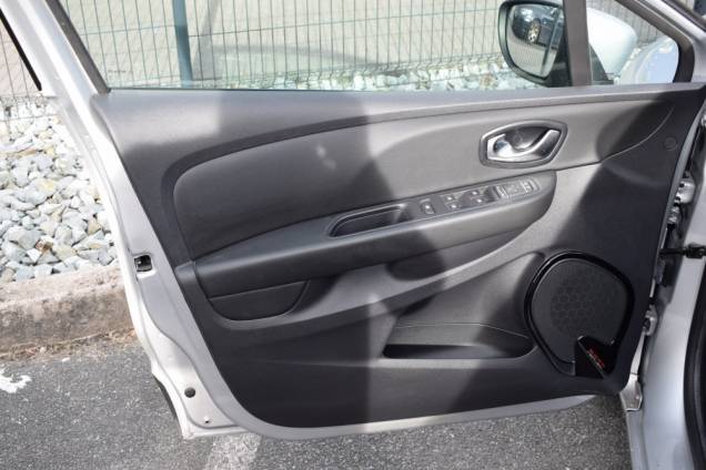 RENAULT CLIO IV INTENS 120 CV BOITE AUTOMATIQUE EDC6 / 16950 KMS / ATTELAGE 10