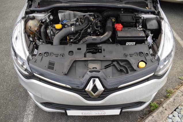 RENAULT CLIO IV INTENS 120 CV BOITE AUTOMATIQUE EDC6 / 16950 KMS / ATTELAGE 26