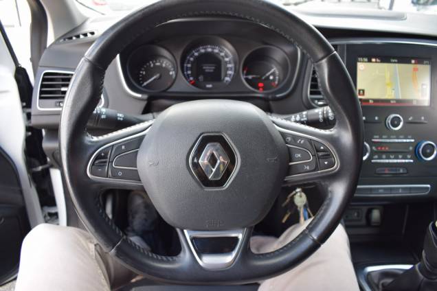 RENAULT MEGANE IV SOCIETE 2 PLACES 1.5 DCI 95 CV / 86500 KMS 10