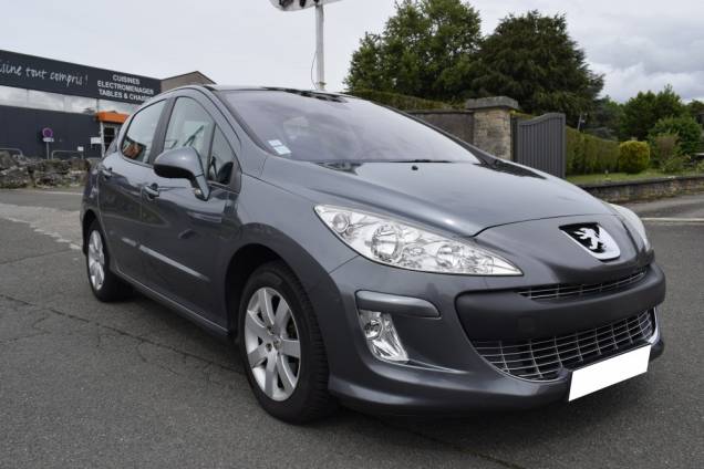 PEUGEOT 308 PREMIUM 1.6 HDI 110 CV BVM 7 PEUGEOT 308 PREMIUM 1.6 HDI 110 CV BVM 7
