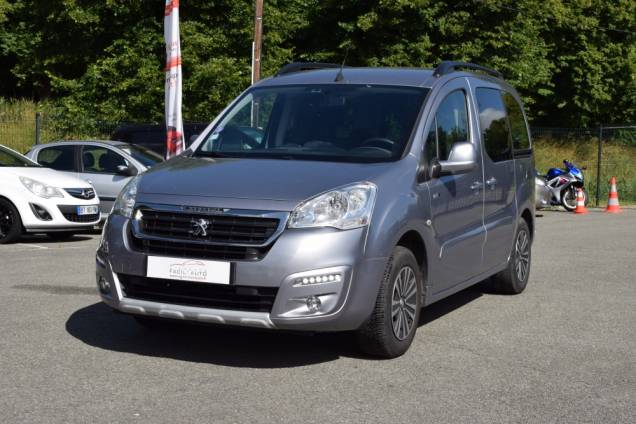 PEUGEOT PARTNER TEPEE EDITION STYLE 110 CV / 1ere MAIN / 55950 KMS / ATTELAGE 1