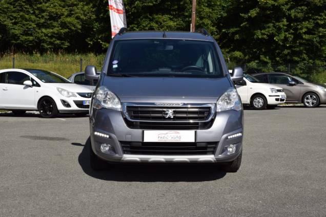 PEUGEOT PARTNER TEPEE EDITION STYLE 110 CV / 1ere MAIN / 55950 KMS / ATTELAGE 5