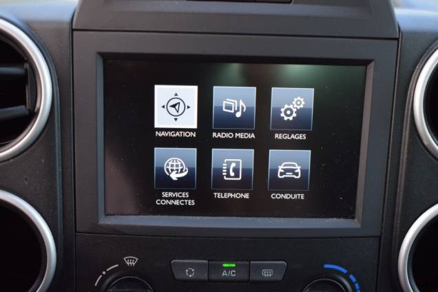 PEUGEOT PARTNER TEPEE EDITION STYLE 110 CV / 1ere MAIN / 55950 KMS / ATTELAGE 16