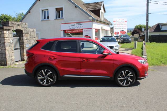 MG ZS LUXURY 1.5i HYBRID+ 197 CV BVA / 1ER MAIN 5