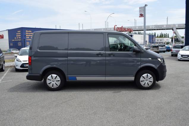 VOLKSWAGEN TRANSPORTER T6 L1 FOURGON COURT DSG7 2.0 TDI 150 CV / 1ere MAIN / ORIGINE FRANCE / ATTELAGE 7