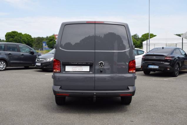 VOLKSWAGEN TRANSPORTER T6 L1 FOURGON COURT DSG7 2.0 TDI 150 CV / 1ere MAIN / ORIGINE FRANCE / ATTELAGE 6