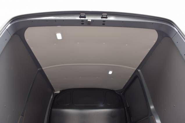 VOLKSWAGEN TRANSPORTER T6 L1 FOURGON COURT DSG7 2.0 TDI 150 CV / 1ere MAIN / ORIGINE FRANCE / ATTELAGE 24