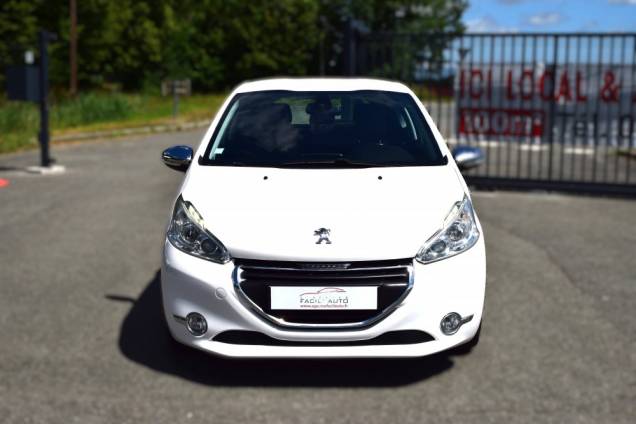 PEUGEOT 208 ALLURE 1.6 HDI 92 CV 5