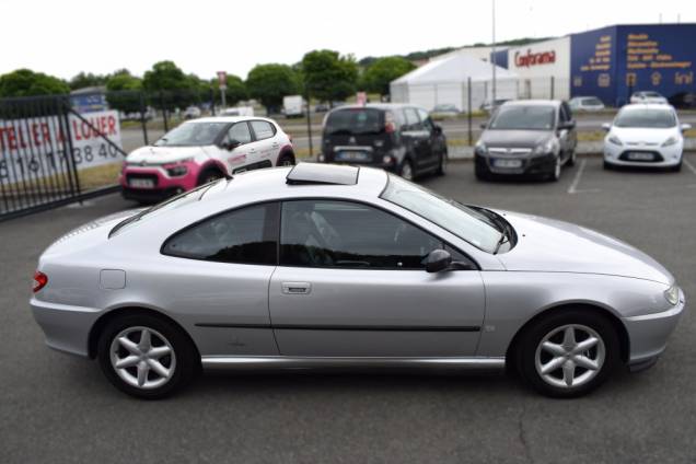 PEUGEOT 406 COUPÉ 3.0 V6 194 CV BOITE MÉCANIQUE / TOIT OUVRANT / CUIR / HIFI JBL 10
