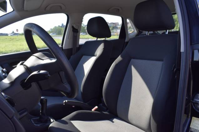 VOLKSWAGEN POLO TREND 1.6 TDI 90 CV BVM  9