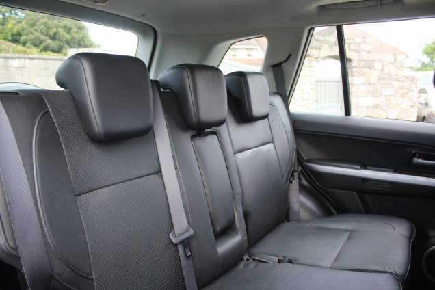 SUZUKI GRAND VITARA LUXE 1.9 DDIS 129 CV 4X4 / TOIT OUVRANT / ORIGINE FRANCE 14