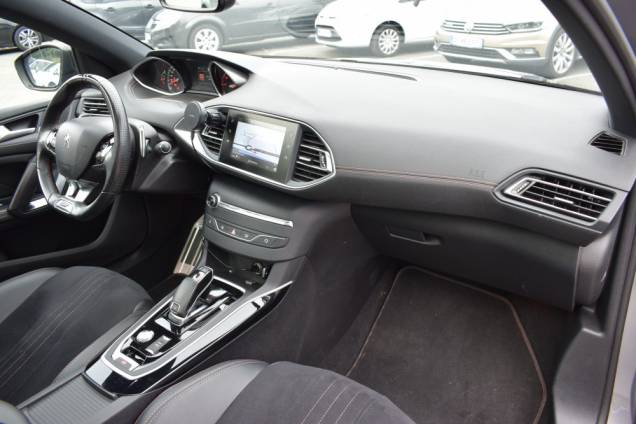 PEUGEOT 308 SW GT 2.0 HDI 177 CV EAT8 / DENON 29