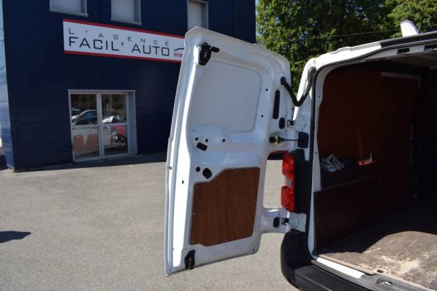 CITROEN JUMPY FOURGON BUSINESS EDITION 1.6 HDI 95 CV / 81500 KMS 10 CITROEN JUMPY FOURGON BUSINESS EDITION 1.6 HDI 95 CV / 81500 KMS 10