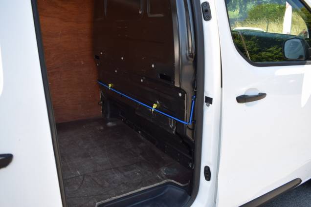 CITROEN JUMPY FOURGON BUSINESS EDITION 1.6 HDI 95 CV / 81500 KMS 13 CITROEN JUMPY FOURGON BUSINESS EDITION 1.6 HDI 95 CV / 81500 KMS 13