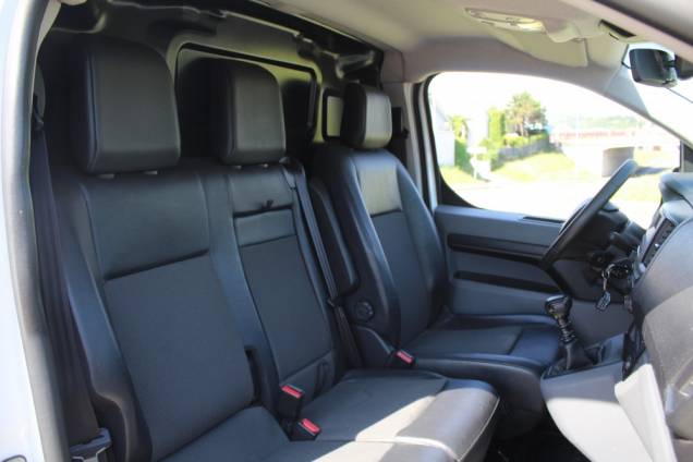 PEUGEOT EXPERT LONG PREMIUM 2.0 BLUEHDI 120 CV BVM6 / ORIGINE FRANCE 13