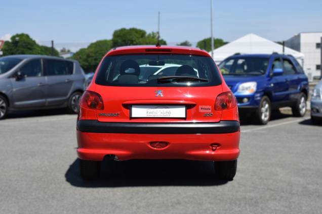 PEUGEOT 206 1.4 75 CV 5 PORTES  6
