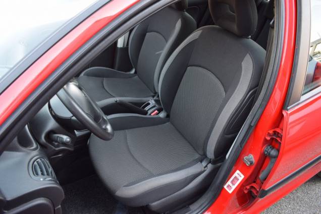 PEUGEOT 206 1.4 75 CV 5 PORTES  9