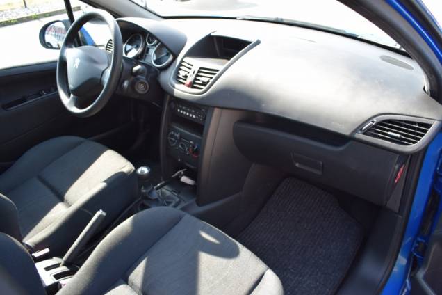PEUGEOT 207 1.4 16 V 90 CV 5 PORTES 17