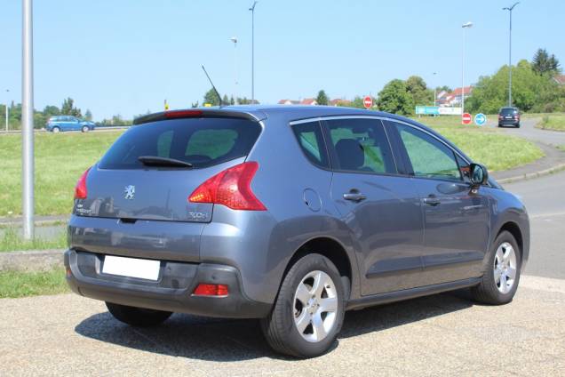 PEUGEOT 3008 1.6 HDI 112 CV BVM6 / ORIGNE FRANCE 6