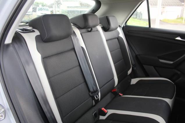 VOLKSWAGEN T-ROC CARAT 2.0 TDI 150 CV DSG 4 MOTION / ORIGINE FRANCE 14
