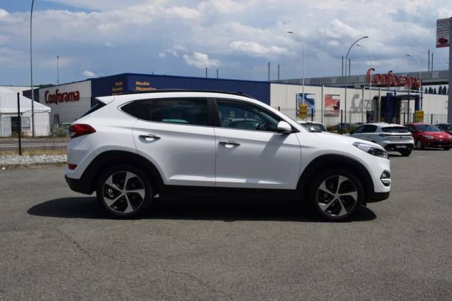 HYUNDAI TUCSON EXECUTIVE 1.7 CRDI 116 CV / ORIGINE FRANCE / TOIT OUVRANT PANORAMIQUE / ATTELAGE 7