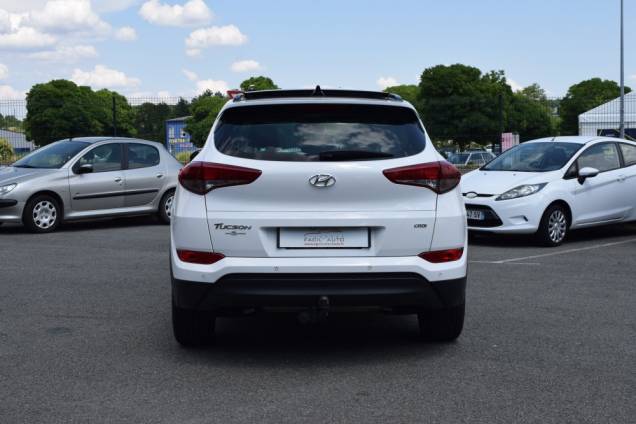 HYUNDAI TUCSON EXECUTIVE 1.7 CRDI 116 CV / ORIGINE FRANCE / TOIT OUVRANT PANORAMIQUE / ATTELAGE 6
