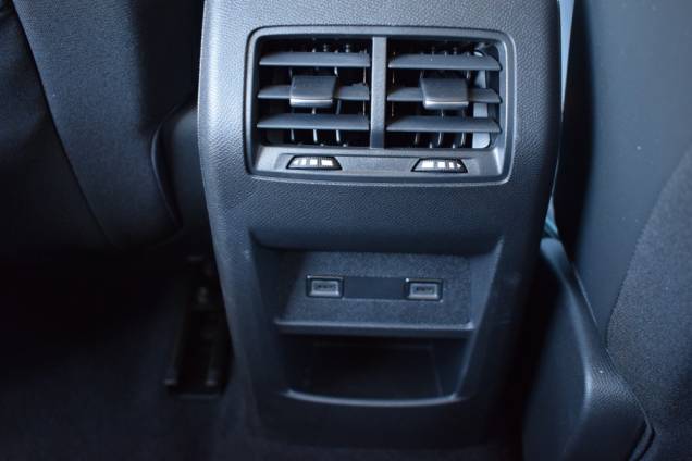 PEUGEOT 308 HDI 130 CV ALLURE EAT8 / 1ère MAIN / 14900 KM 13 PEUGEOT 308 HDI 130 CV ALLURE EAT8 / 1ère MAIN / 14900 KM 13