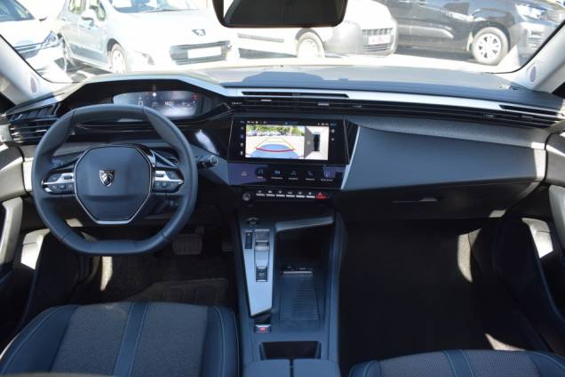 PEUGEOT 308 HDI 130 CV ALLURE EAT8 / 1ère MAIN / 14900 KM 14 PEUGEOT 308 HDI 130 CV ALLURE EAT8 / 1ère MAIN / 14900 KM 14