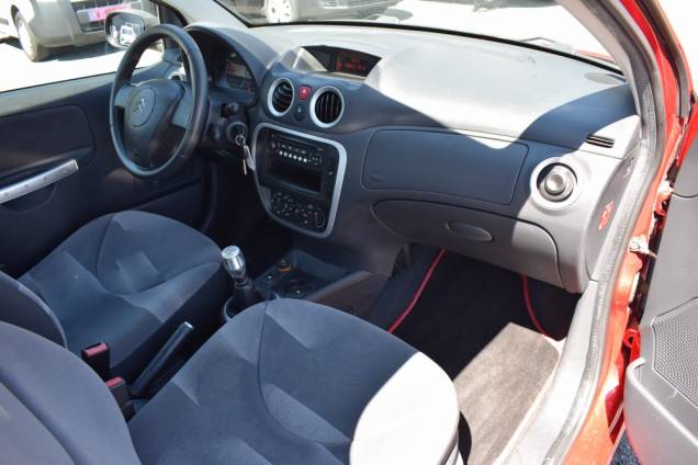 CITROEN C2 1.1 60 CV / CLIMATISATION / 66500 KMS 16