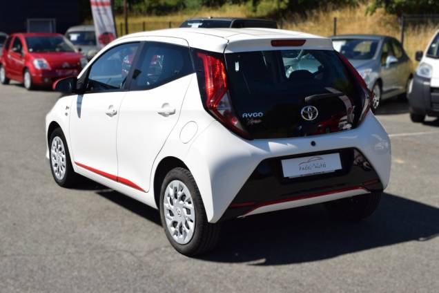 TOYOTA AYGO 1.0 VVTI 72 CV X-POP 5 PORTES / 42900 KM 3