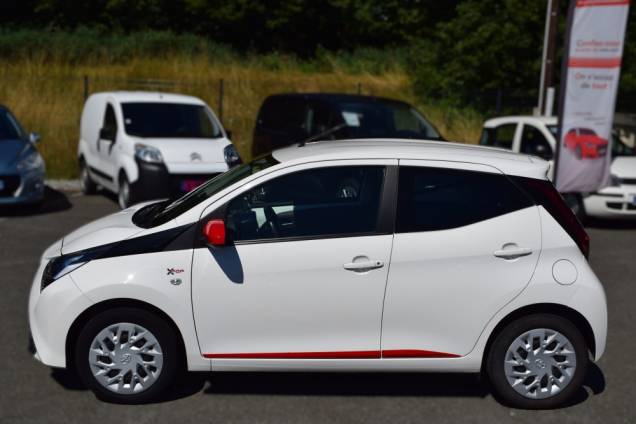 TOYOTA AYGO 1.0 VVTI 72 CV X-POP 5 PORTES / 42900 KM 6
