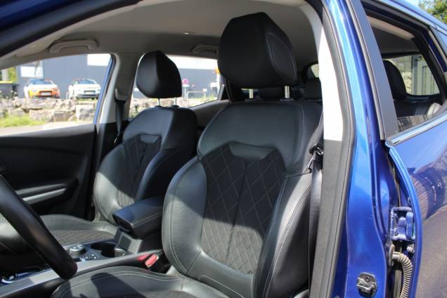 RENAULT KADJAR INTENS 1.5 DCI 115 CV EDC7 / ORIGNE FRANCE 9
