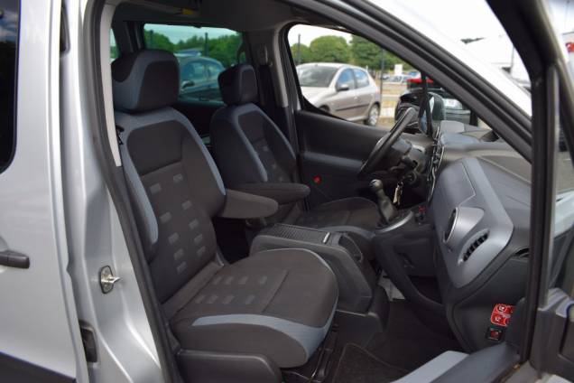 CITROEN BERLINGO 1.6 HDI 110 CV XTR / 1ère MAIN / 73500 KM 12