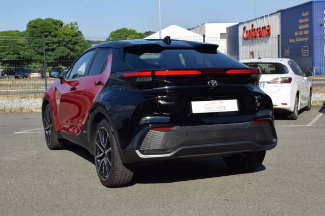 TOYOTA C-HR GR 4WD 2.0 VVT-I 200 CV HYBRIDE / 15950 KMS / TOIT PANORAMIQUE / JBL 4
