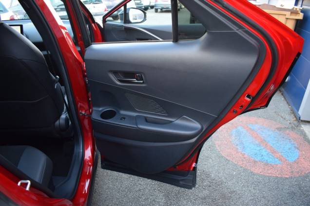 TOYOTA C-HR GR 4WD 2.0 VVT-I 200 CV HYBRIDE / 15950 KMS / TOIT PANORAMIQUE / JBL 41